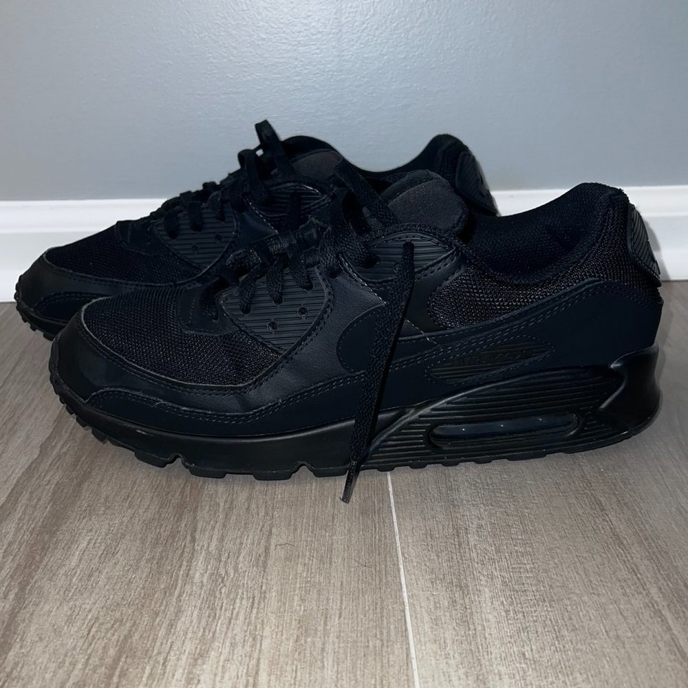Men's Size 12.5 Black Nike Air Max